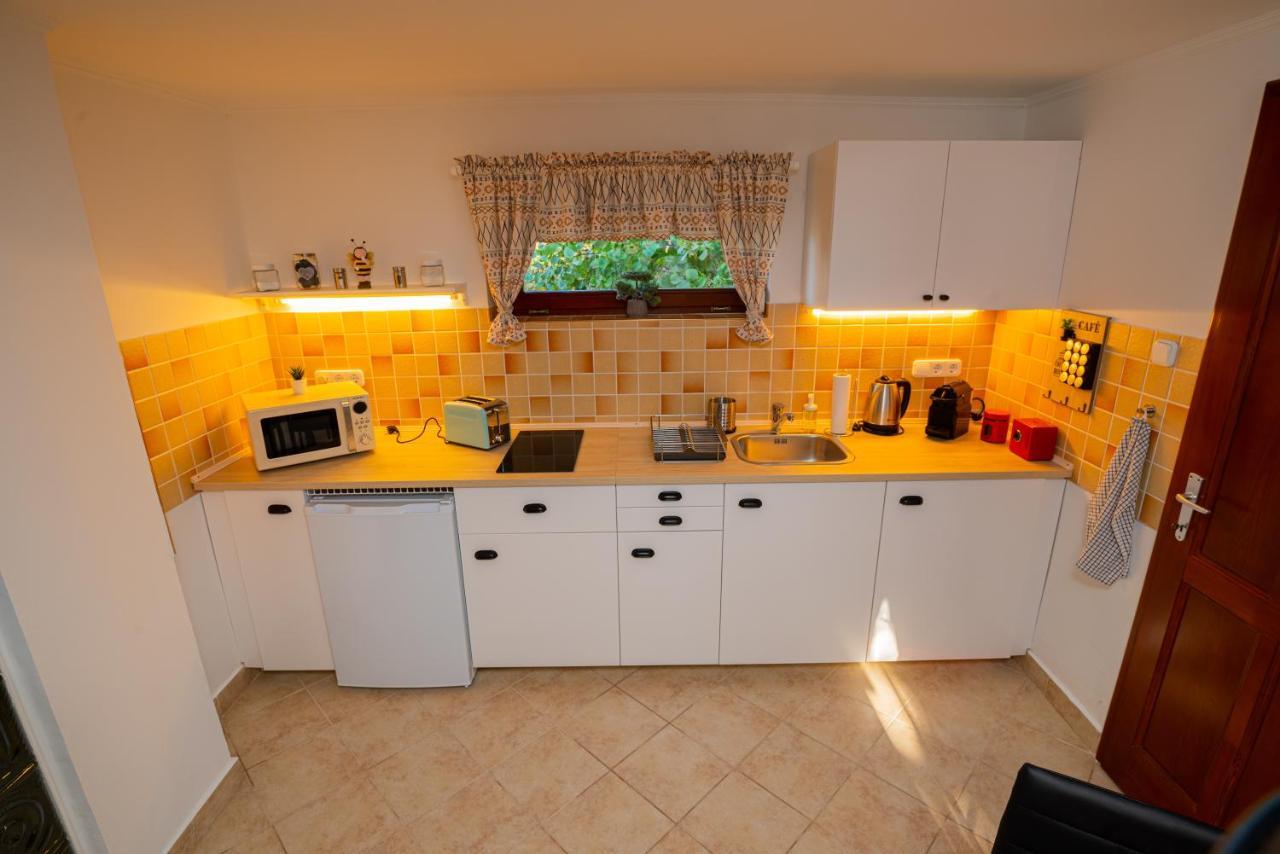 Kopa Vendeghaz Apartment Szigetvár Exterior foto