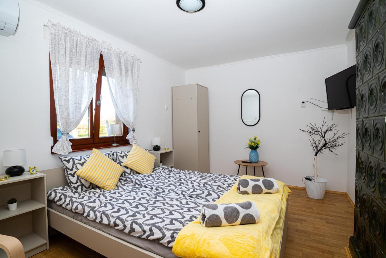 Kopa Vendeghaz Apartment Szigetvár Exterior foto