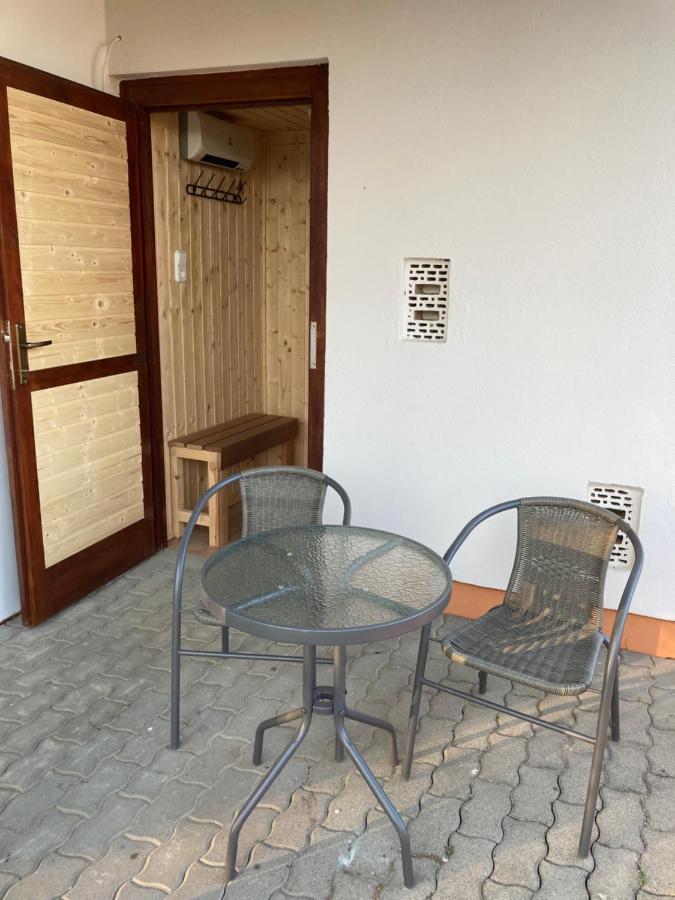 Kopa Vendeghaz Apartment Szigetvár Exterior foto